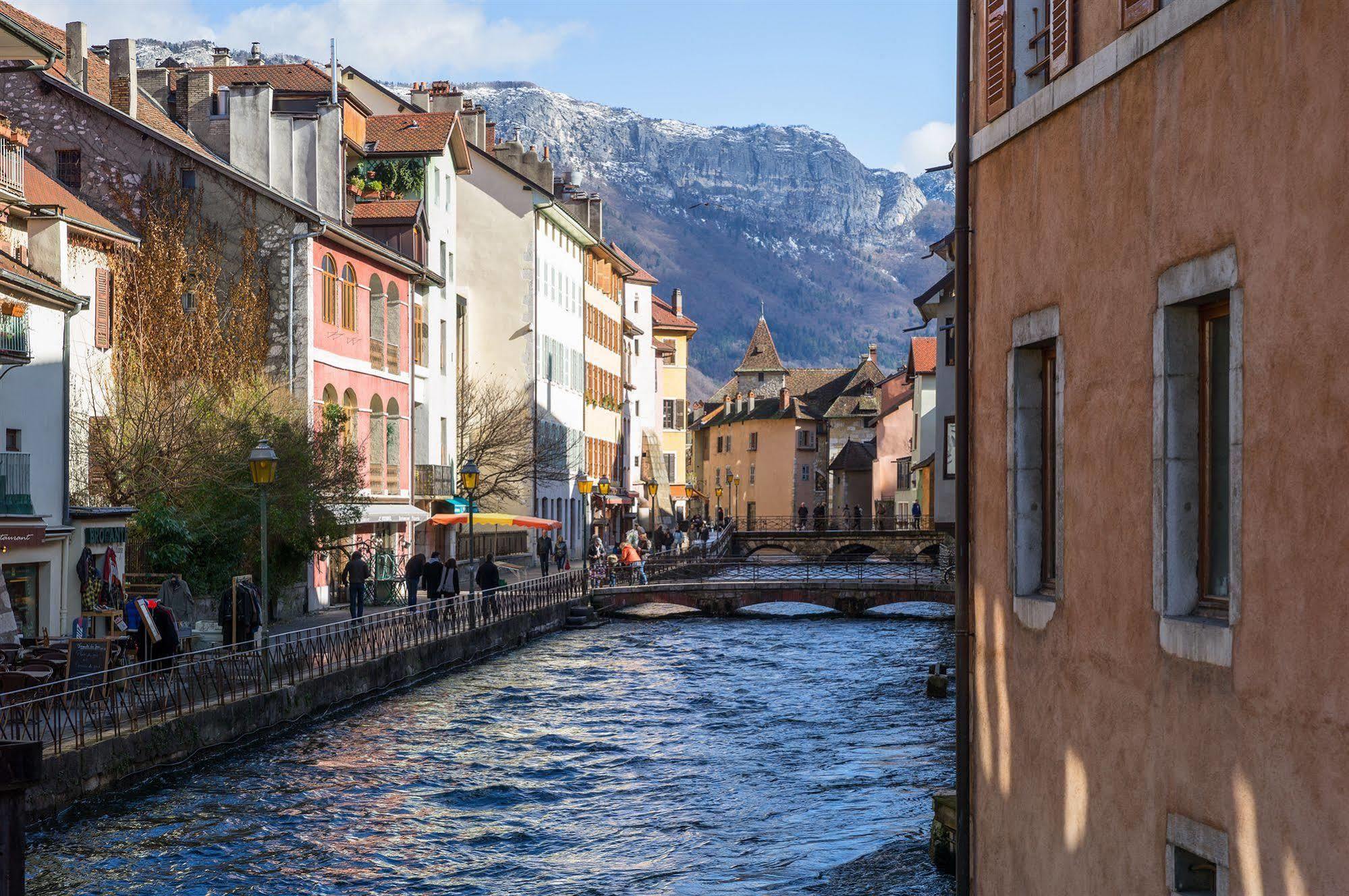 Les Loges Annecy Vieille Ville Exterior foto